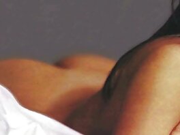 Bystig afrikansk tik i bondage sex porr gör djup hals